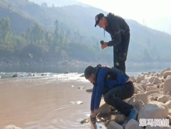 海角真实吃瓜事件10月25：震惊全国的离婚闹剧竟是圈内大佬的精心策划！